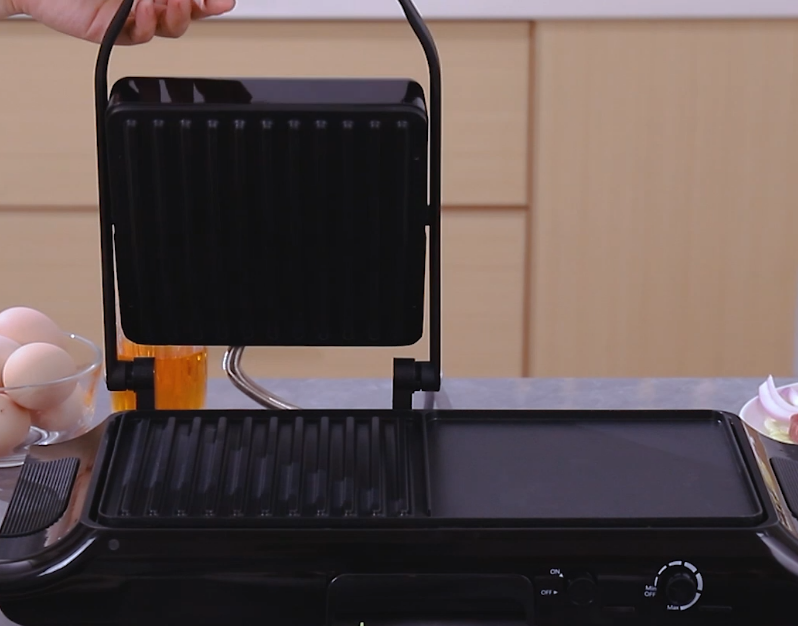 Sonifer Contact Grill 1600W - Image 3