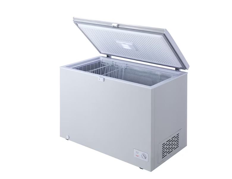 LG Chest Defrost Freezer - Image 2